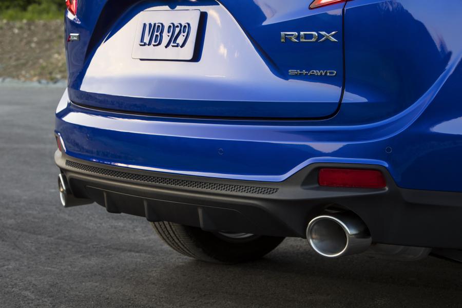 Детали экстерьера Acura RDX A-Spec 2018 года  (фото 17 из 54)